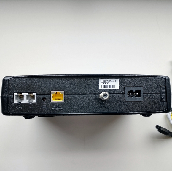Arris TM822G Cable Modem Plus Voice/Telephone Over Cable Box - Battery Backup - Picture 4 of 9
